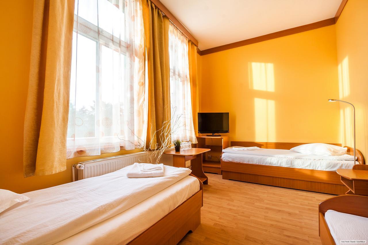 Szilagyi Hotel&Restaurant Gheorgheni  Zewnętrze zdjęcie