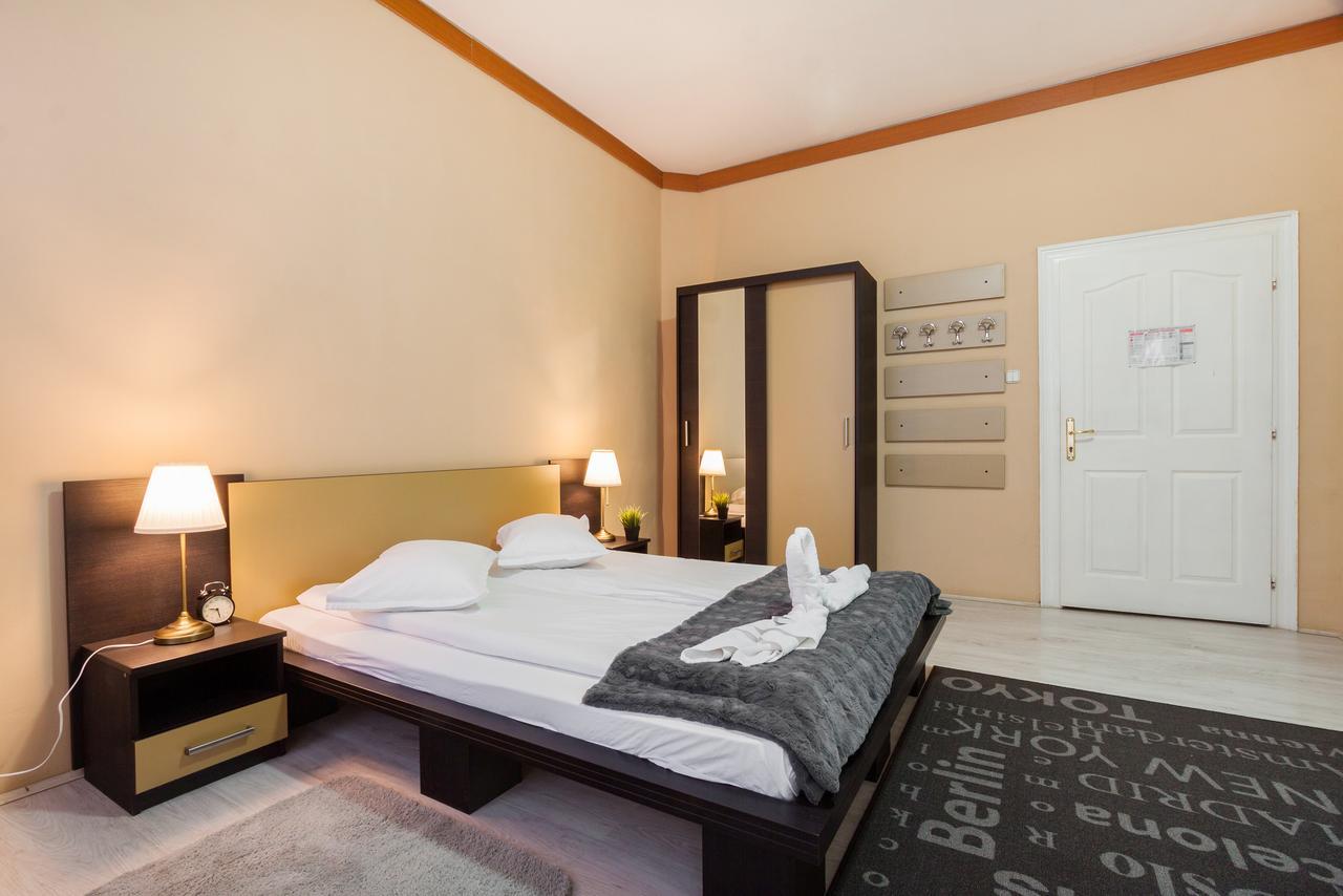 Szilagyi Hotel&Restaurant Gheorgheni  Zewnętrze zdjęcie